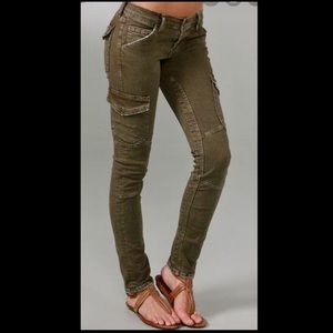 Current Elliott Cargo Skinny Jeans